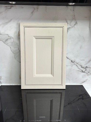 Burbidge painted ash shaker - burbidge,