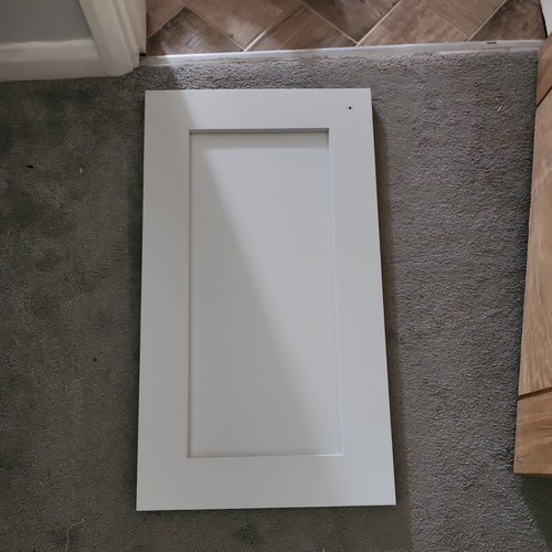 Howdens kitchen cabinet door - howdens,