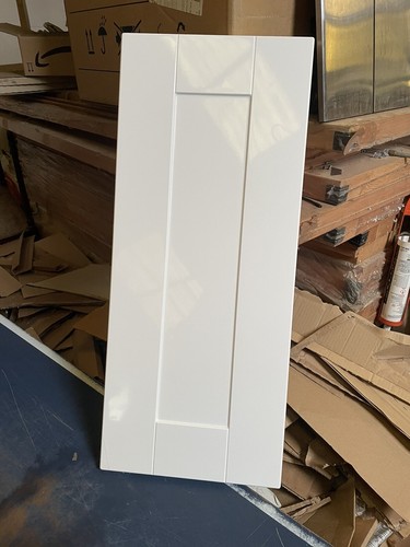 300mm white gloss shaker - 300mm,